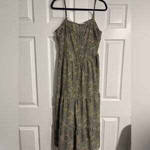 Elegant Floral Maxi Dress - Olive Green